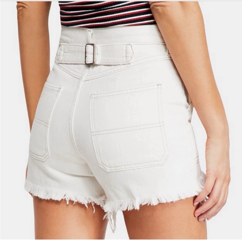 Free People Jesse Carpenter Shorts Size‎ 24 We The Free Boho Raw Hem Button Fly
